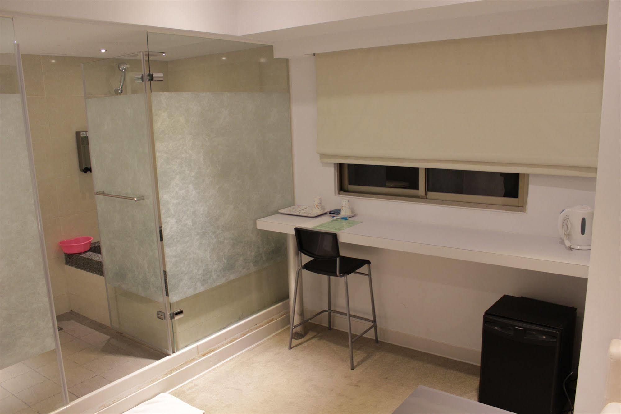 Ximen 135 House Hotel Taipei Exterior photo