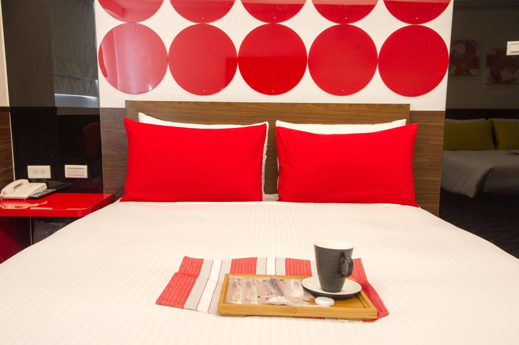 Ximen 135 House Hotel Taipei Exterior photo
