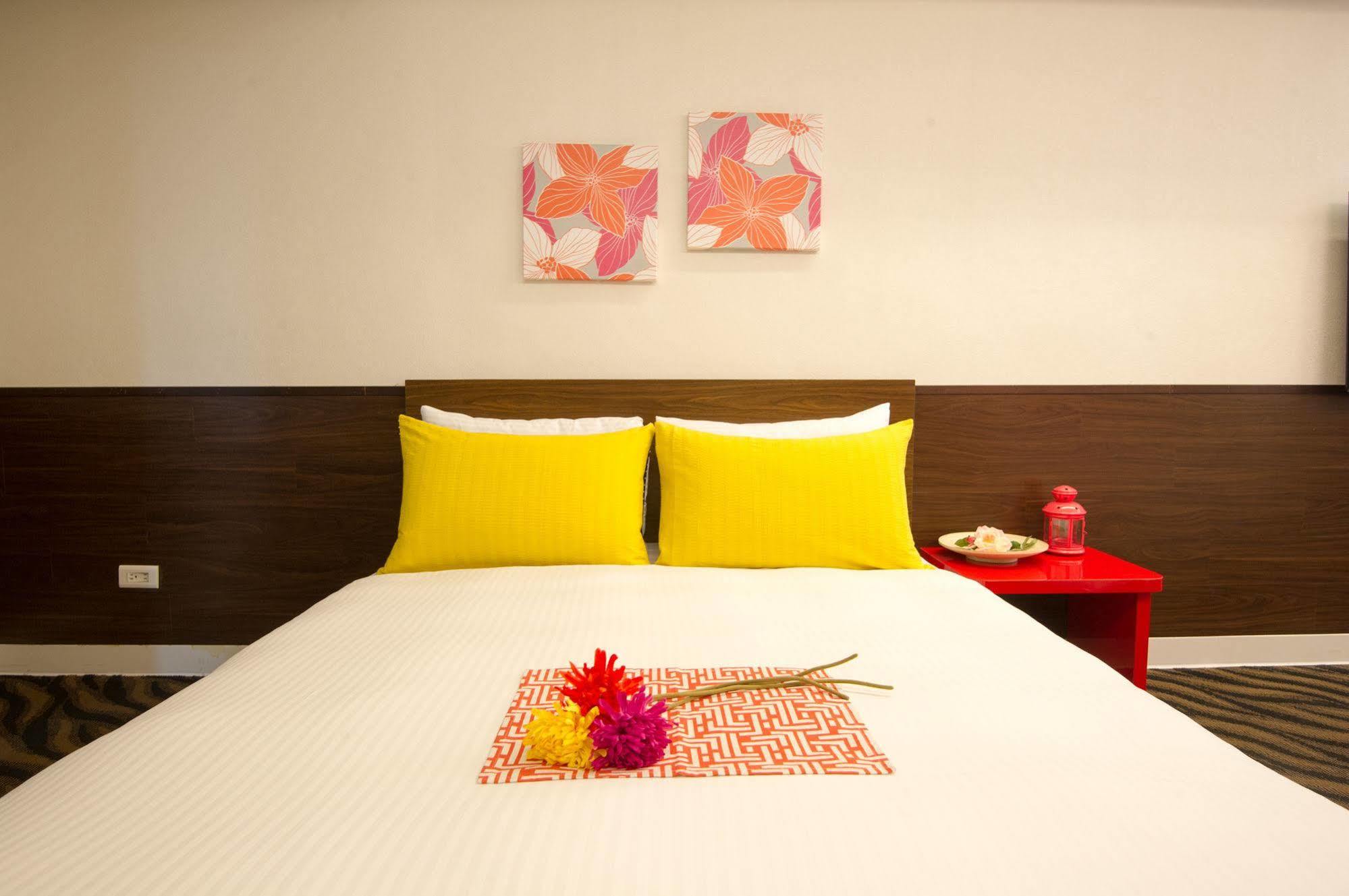 Ximen 135 House Hotel Taipei Exterior photo